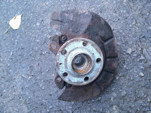 Audi stub axle - audi,