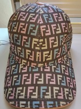 Berretto Fendi Unisex Rosa e