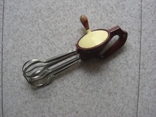 SBATTITORE FRULLATORE A MANO VINTAGE