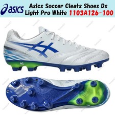 Scarpe con tacchetti da calcio