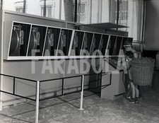 Foto Vintage Milano Dizionario elettronico anni 60 stampa 21x27 cm