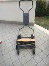 Tagliaerba Fiskars con Cesto Raccolta Erba