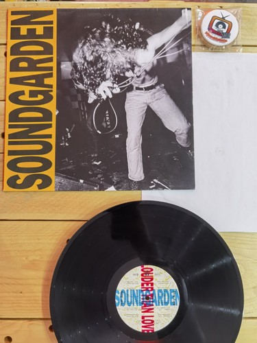 Soundgarden louder than love - soundgarden,