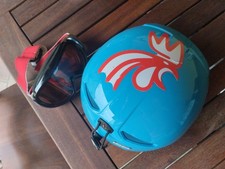 Casco e occhiali sci