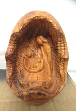 Presepe vintage in legno di ulivo naturale pezzo unico intagliato a mano "uovo" alto circa 5"