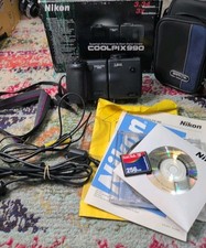 Nikon Coolpix 990 3,34