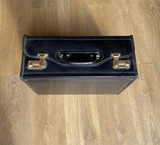 Custodia nera vintage