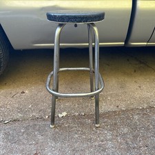 Sgabello da bar vintage nero