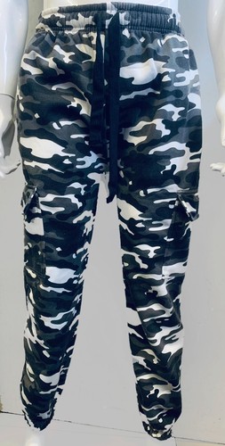 Pantaloni jogging - da,