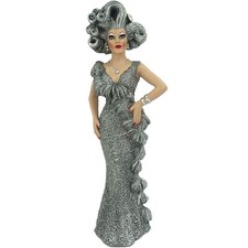 Dicembre Diamanti What a Drag