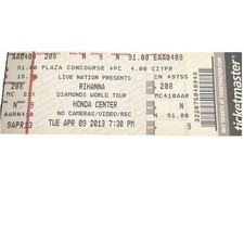 BIGLIETTO RIHANNA MAI USATO 2013 DIAMONDS WORLD TOUR!! ANAHEIM, CA!!