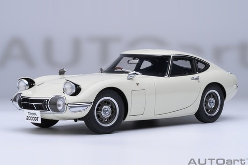 Toyota 2000 1967 - 2000, bianco