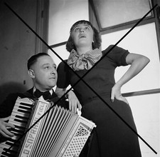 PHOTO DE EDITH PIAF JUEL 1936