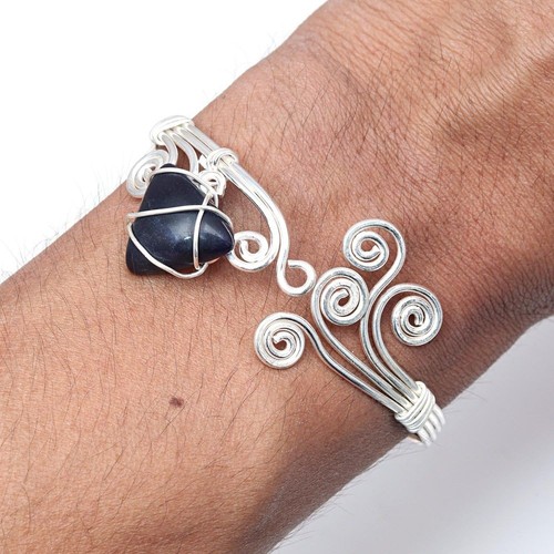 Bracciali per gioielli fatti - , a