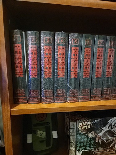 Berserk manga deluxe edition - manga,