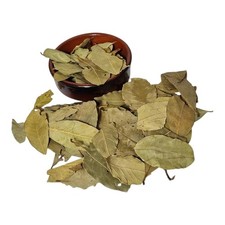 Foglie di alloro intere