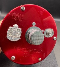 Abu Garcia Ambassadeur 7000 #791101 Baitcasting usato senza scatola rango C