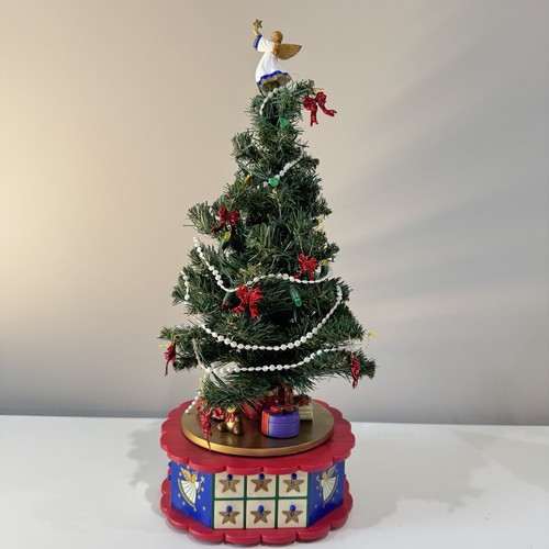 Avon christmas coming - avon, is