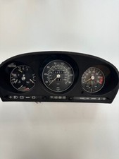 81-86  MERCEDES R107 560L instrument speedometer  - 1075429001 