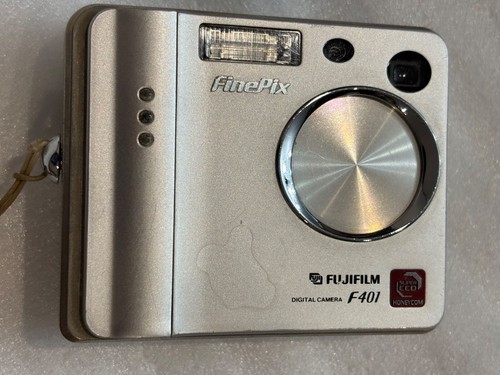 Fotocamera digitale compatta
