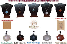 collana con ciondolo natural