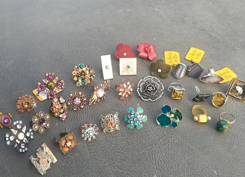 Lot bagues fantaisie - de,