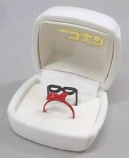 Coppia di cravatte con fiocco