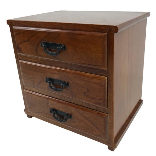 Cassettiera giapponese legno