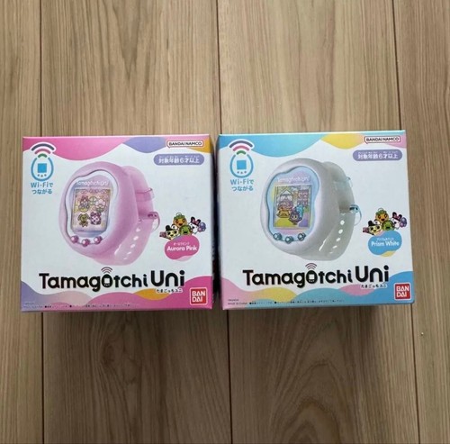 Tamagotchi uni prism white - tamagotchi,
