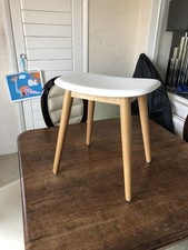 Elegante Sgabello Basso in