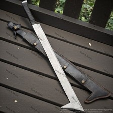 Spada Uruk Hai di Isengard con