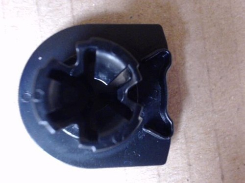 Clip originale audi - audi, 8v0868243