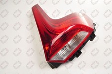 VOLVO V40 II CC Luce