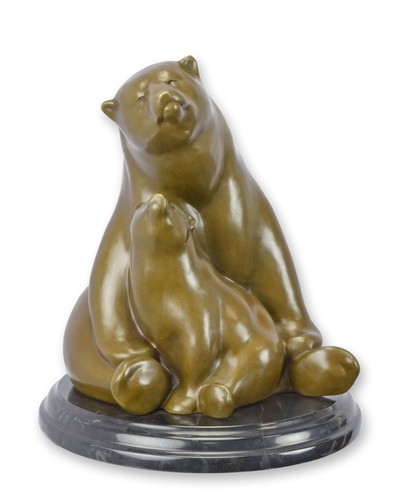 Una scultura bronzo - una,