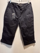 LaFuma New Black Capris