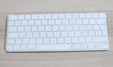 Apple Magic Keyboard A2450