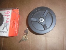 ALFA ROMEO 33 75 TAPPO SERBATOIO BENZINA INTERNO IN METALLO