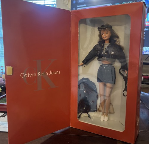 Barbie jeans calvin klein - in,