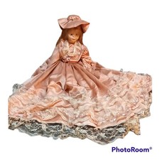 Bambola Grande In Porcellana