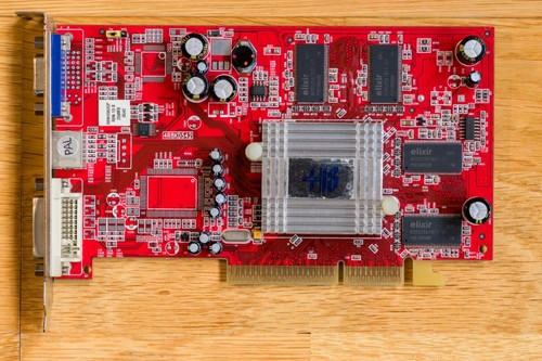 His ati radeon - ati, 9550