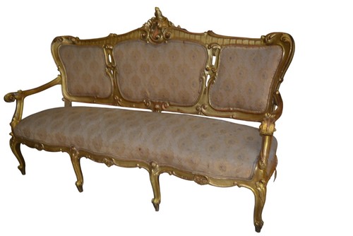 Elegante antico divano dorato - divano,