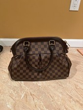 NEW WITH BOX Louis Vuitton