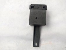 7700822928 CENTRALINA CHIUSURA CENTRALIZZATA RENAULT TRAFIC 1.9 D 74KW 6M 2P (20