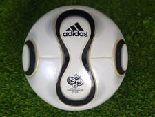 Pallone ufficiale adidas