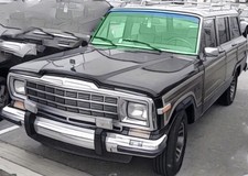 Jeep AMC Grand Wagoneer anno