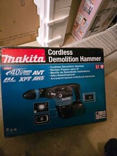 Makita HM001GM201 40V max