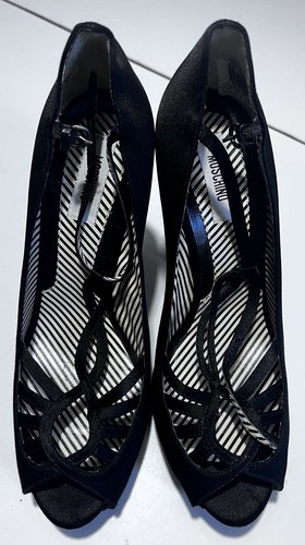 Moschino runway vintage pumps - vintage,