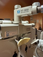 Strumento misurazione della vista. REFRACTOR RT 600 Nidek