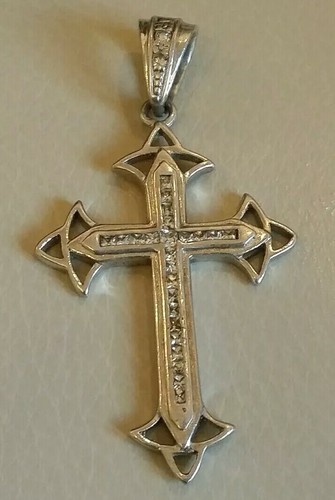 Croce ciondolo per catena