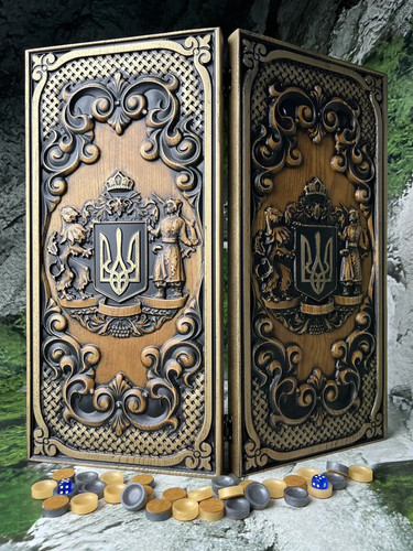 Backgammon carved from solid